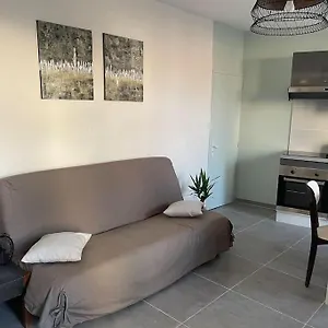 Sur La Route Des Vignerons Appartement Courthézon