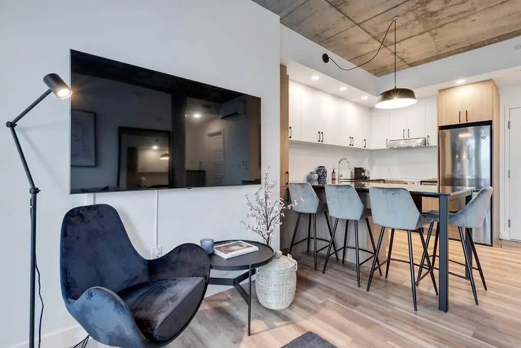 Initial / Fleuriste +Parking / Centre-Ville Qc Квебек Апартаменты